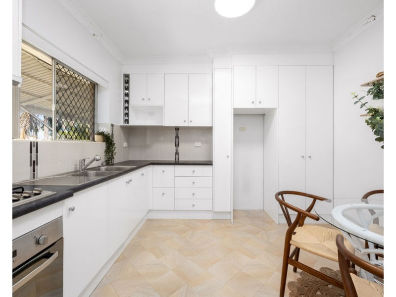 6/24 Weston Street, Coorparoo QLD 4151