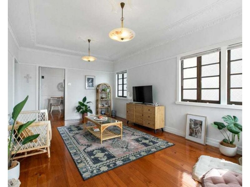 29 Oxley Dr, Holland Park QLD 4121