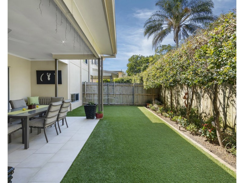 14 Birdwood Road, Holland Park West QLD 4121