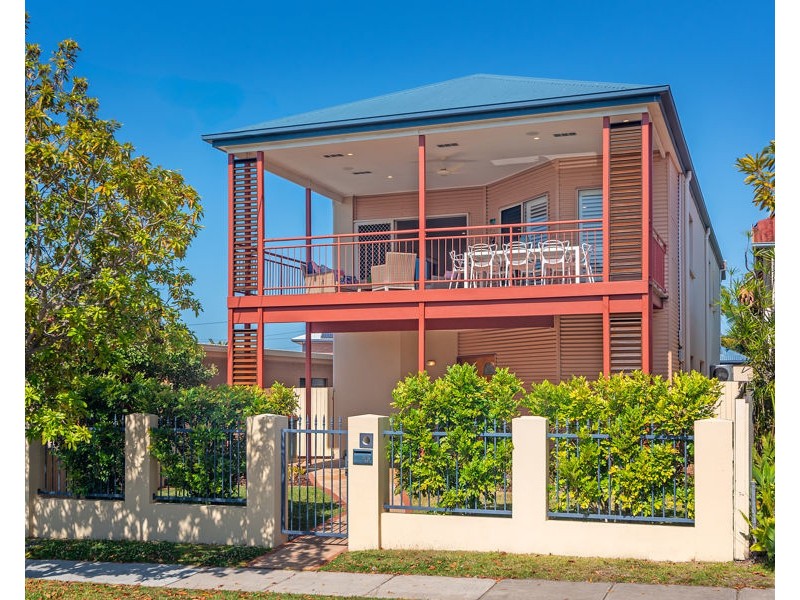 26 Walnut Street, Wynnum QLD 4178