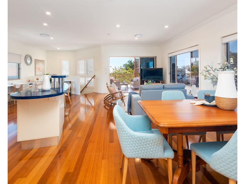 26 Walnut Street, Wynnum QLD 4178