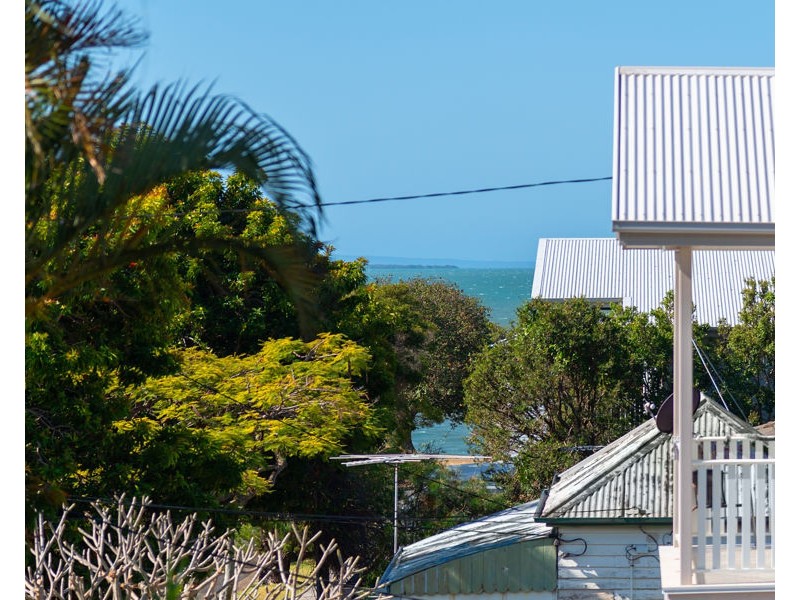 26 Walnut Street, Wynnum QLD 4178