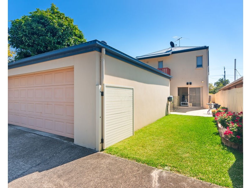 26 Walnut Street, Wynnum QLD 4178