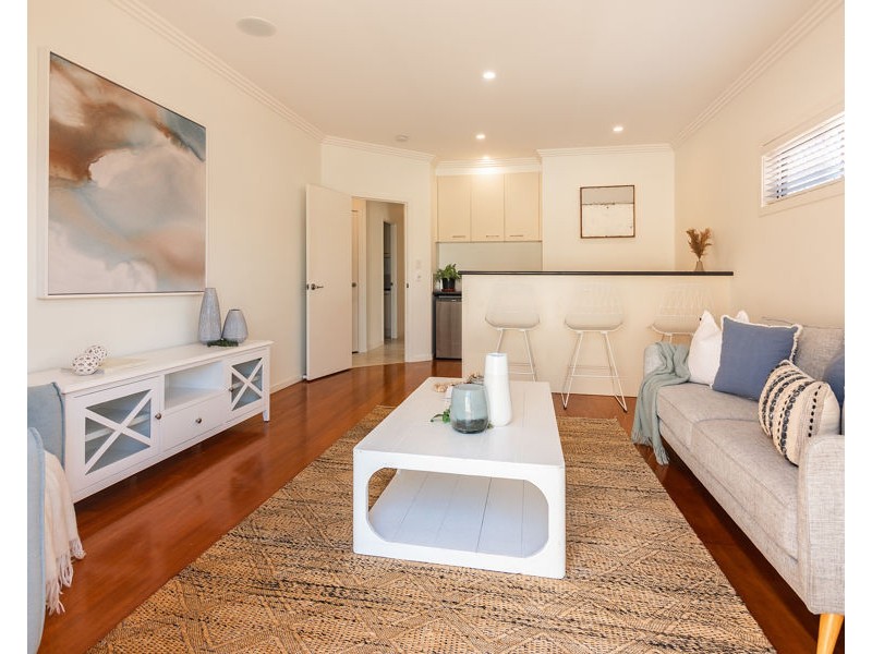 26 Walnut Street, Wynnum QLD 4178