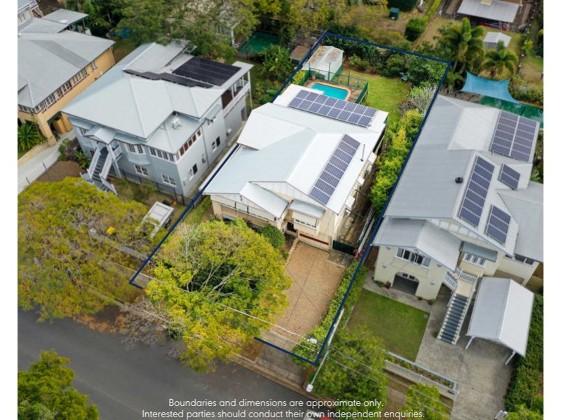 28 Barter Ave, Holland Park QLD 4121