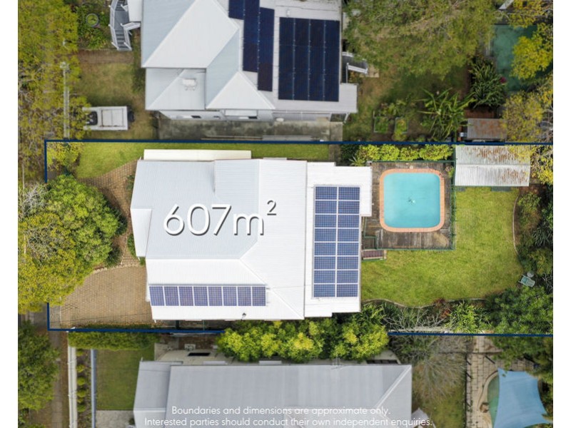 28 Barter Ave, Holland Park QLD 4121