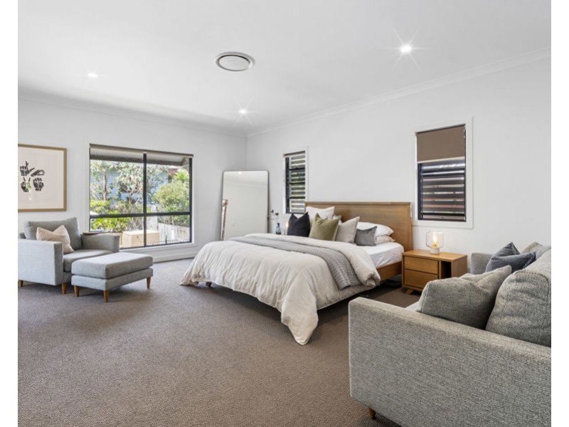 38 Meridian Street, Coorparoo QLD 4151