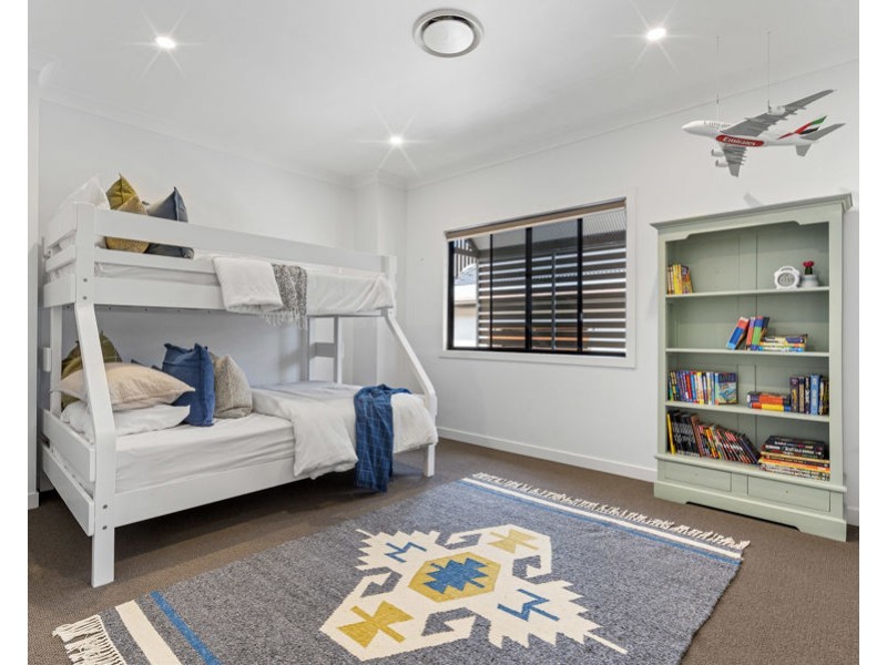 38 Meridian Street, Coorparoo QLD 4151