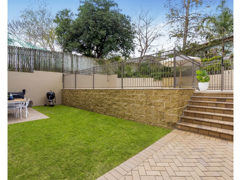 38 Meridian Street, Coorparoo QLD 4151