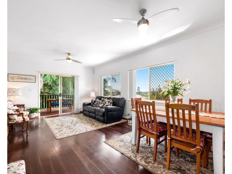 4a Lindsay Street, Coorparoo QLD 4151