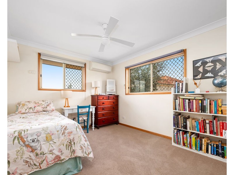 4a Lindsay Street, Coorparoo QLD 4151