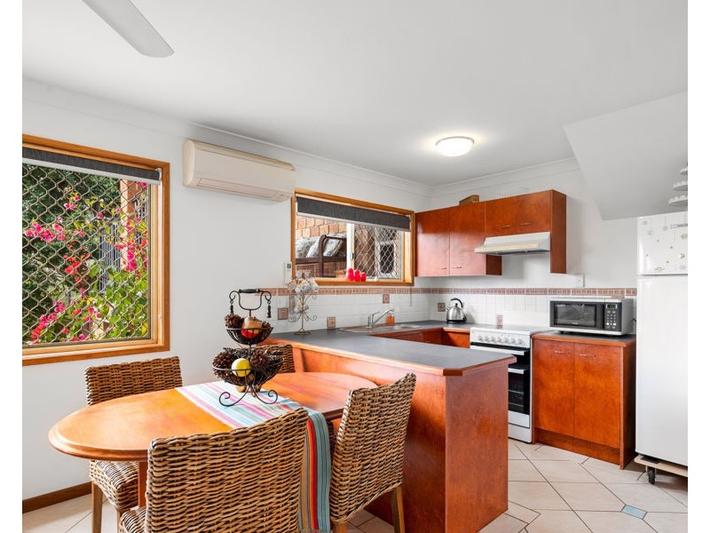 4a Lindsay Street, Coorparoo QLD 4151