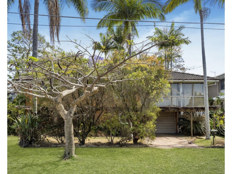 8 Cooper Rd, Northgate QLD 4013