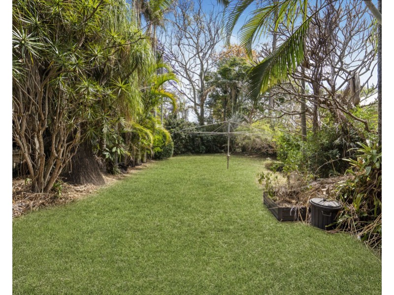 8 Cooper Rd, Northgate QLD 4013