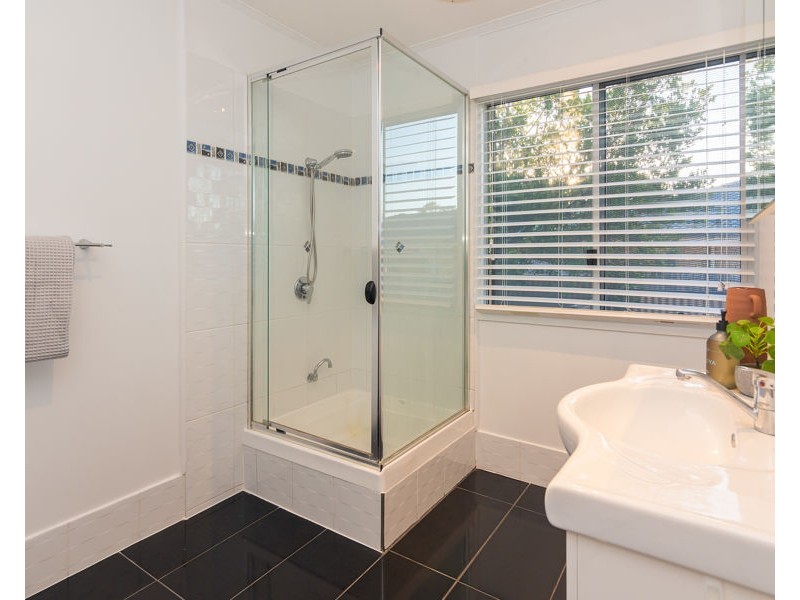 183 Hindes Street, Lota QLD 4179