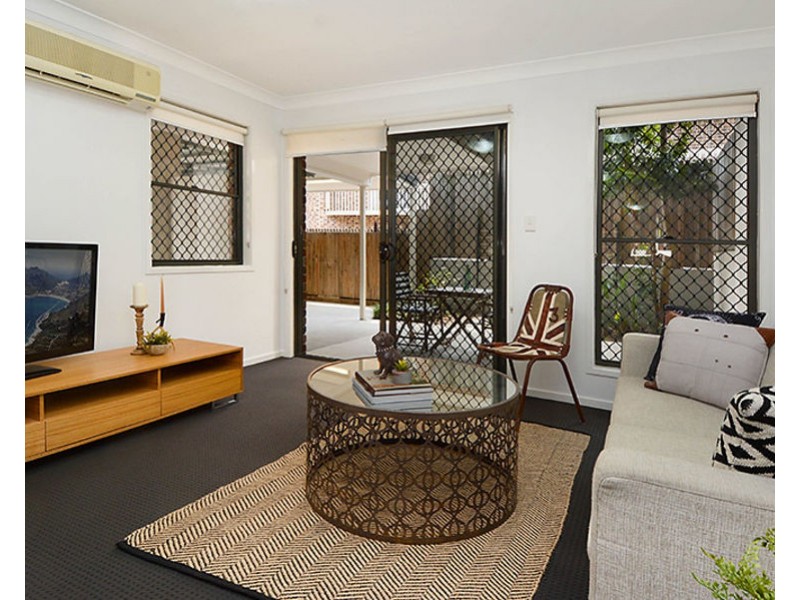 11/51-55 Daniells Street, Carina QLD 4152