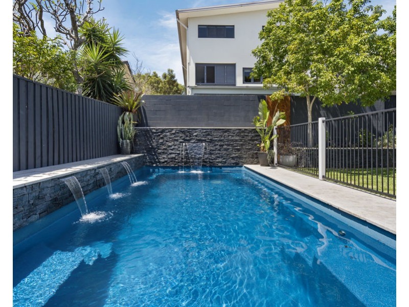14 Brae Street, Coorparoo QLD 4151