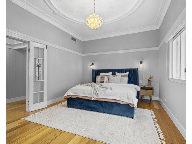 14 Brae Street, Coorparoo QLD 4151