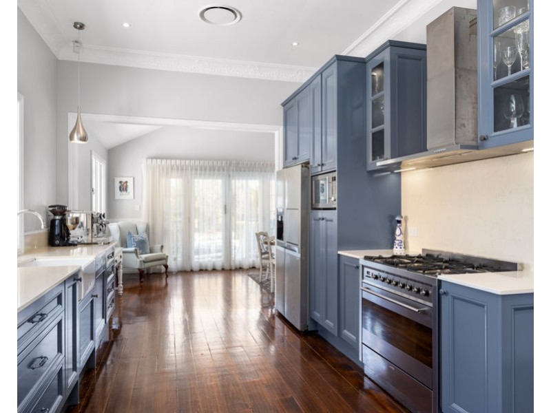 62 Jellicoe Street, Coorparoo QLD 4151