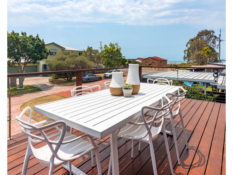 9-11 Nora St, Thorneside QLD 4158