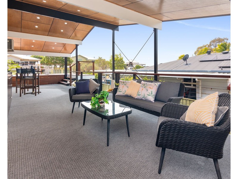 9-11 Nora St, Thorneside QLD 4158