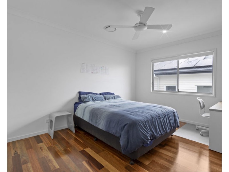 60 Framont Ave, Holland Park QLD 4121