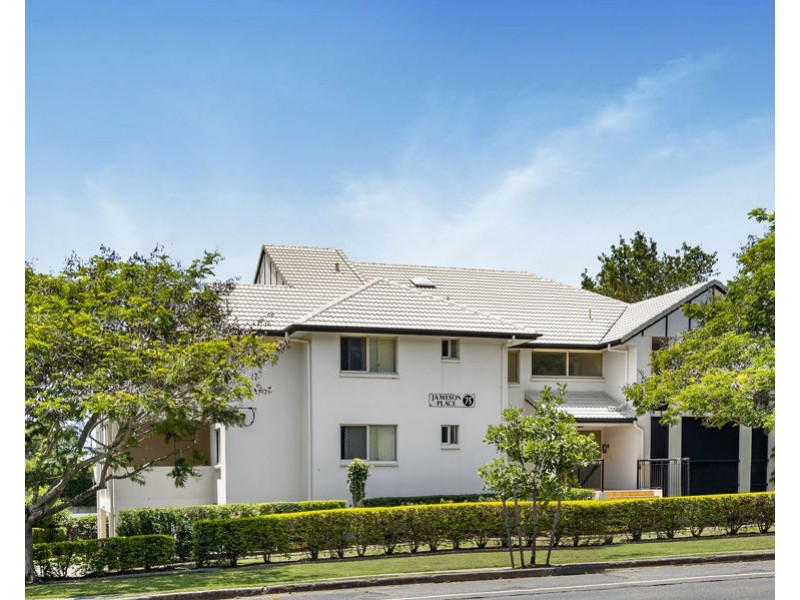 2/75 Junction Rd, Clayfield QLD 4011