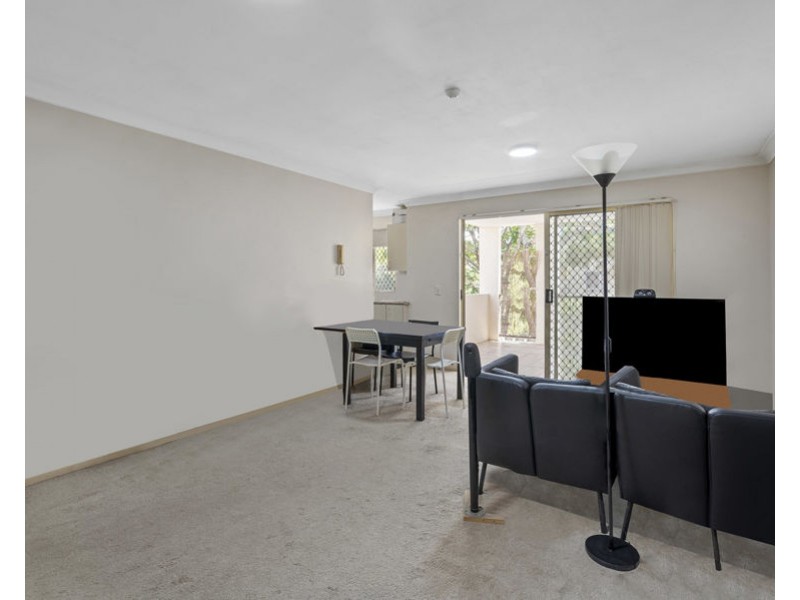 2/75 Junction Rd, Clayfield QLD 4011