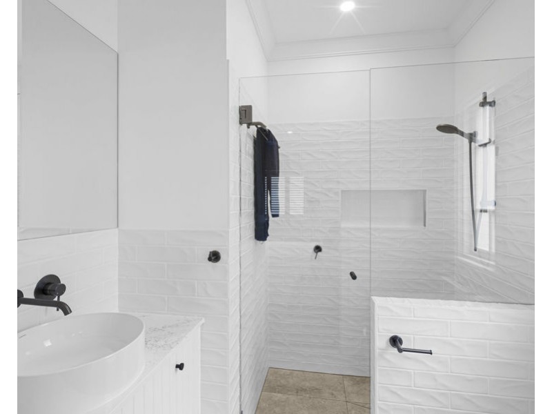 78 Shakespeare Street, Coorparoo QLD 4151