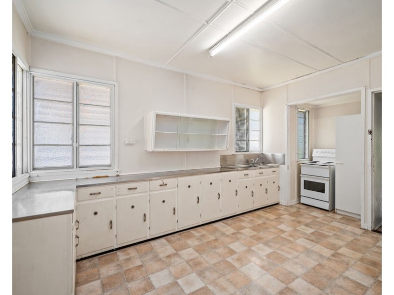 111 Lunga Street, Carina QLD 4152