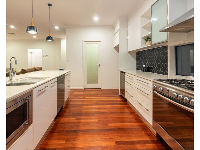 41 Stanbrough Road, Gumdale QLD 4154