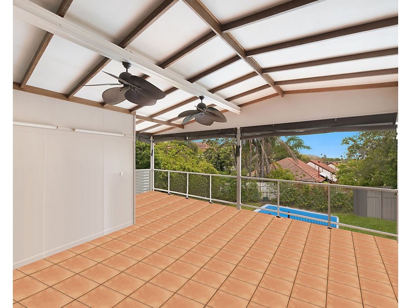 234 Chatsworth Rd, Coorparoo QLD 4151