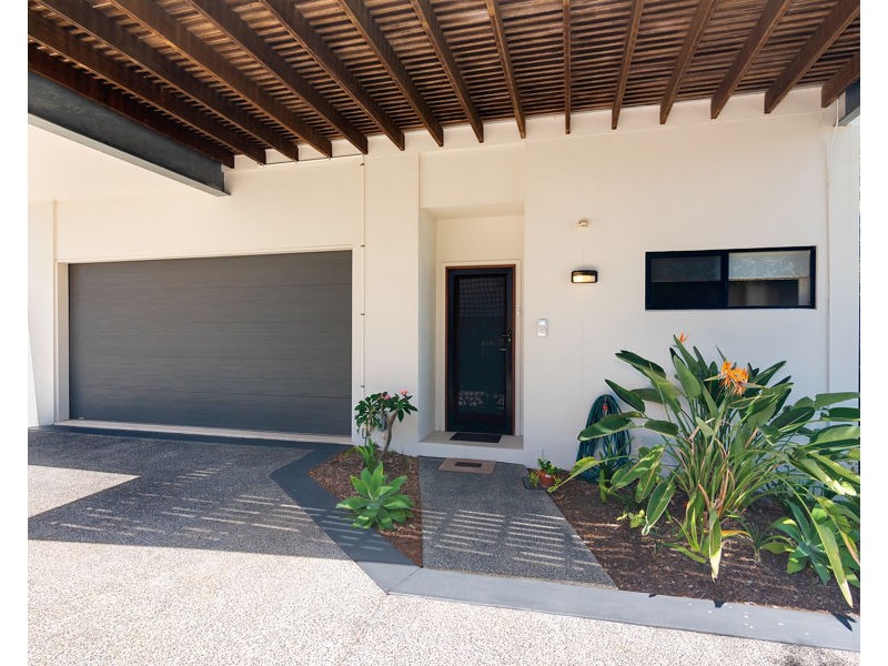 1/60 Berrima Street, Wynnum QLD 4178