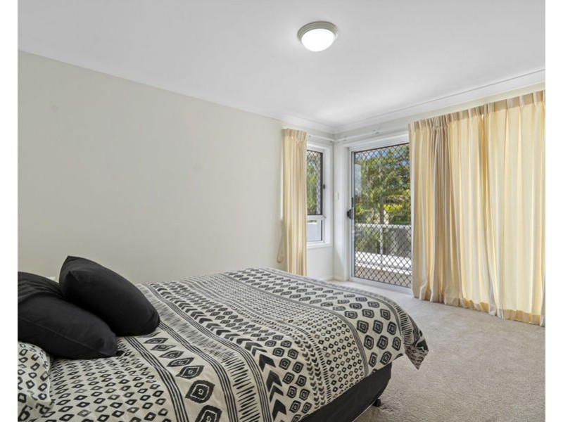 12 Carnoustie Pl, Carindale QLD 4152