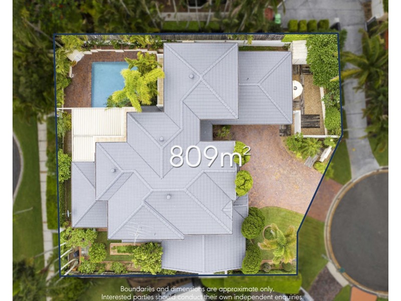 12 Carnoustie Pl, Carindale QLD 4152