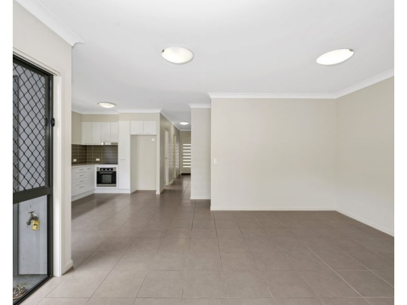 2/11 Gosford Street, Mount Gravatt QLD 4122