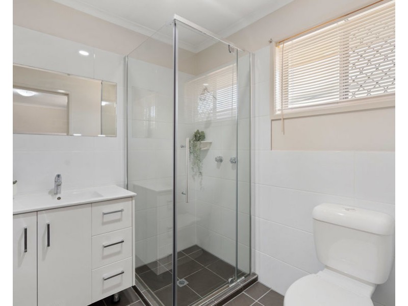 25 Maisie Pl, Eight Mile Plains QLD 4113