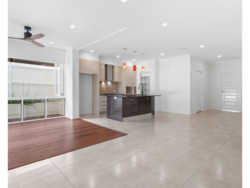 121 D’arcy Rd, Seven Hills QLD 4170