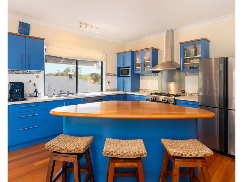 168a Hindes St, Lota QLD 4179