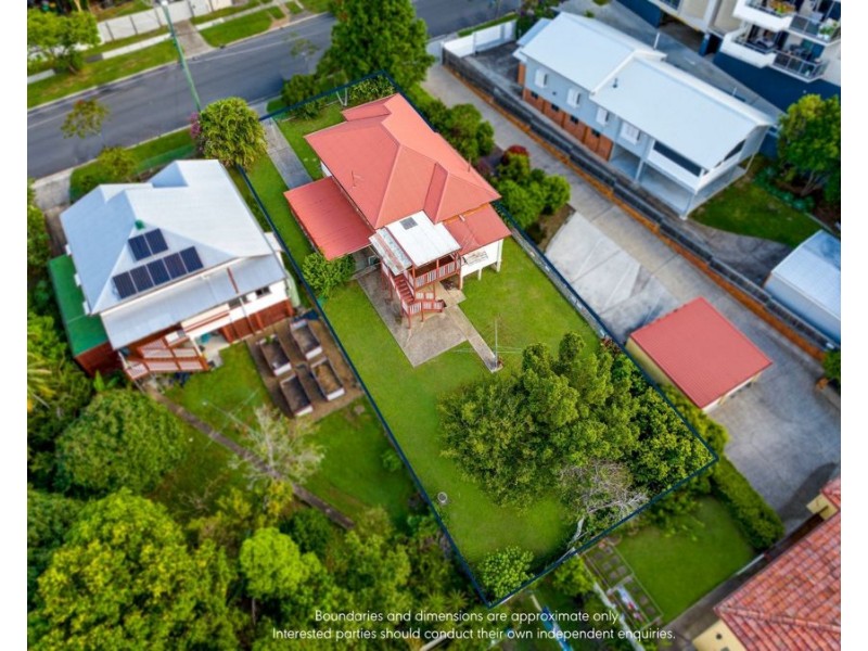 16 Harold Street, Holland Park QLD 4121