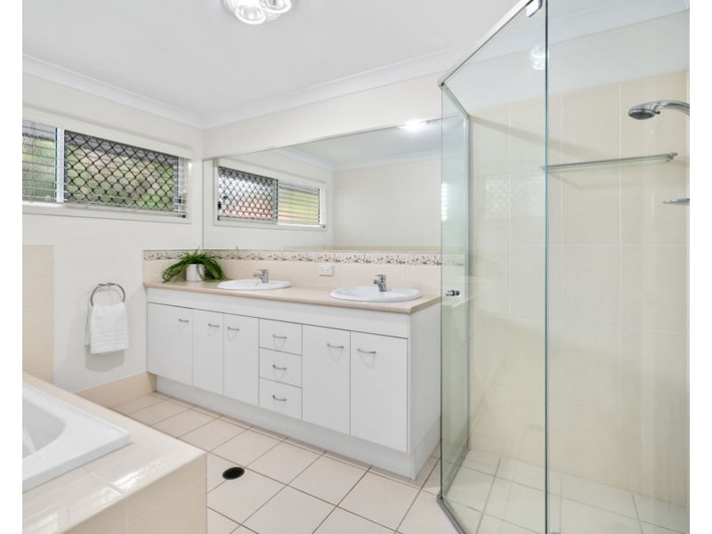 15 Loreburn Street, Mount Gravatt QLD 4122