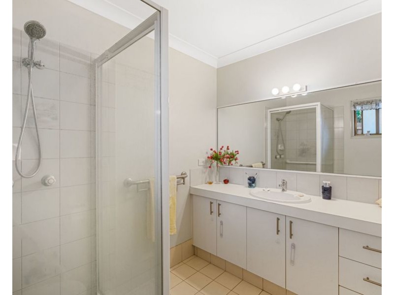 22 Styphelia St, Mount Gravatt East QLD 4122