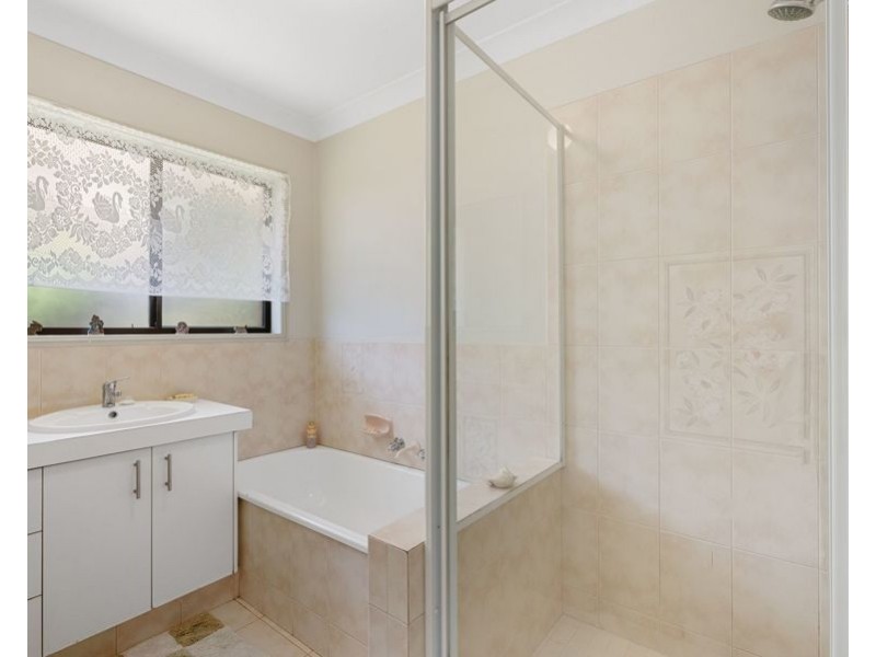 22 Styphelia St, Mount Gravatt East QLD 4122