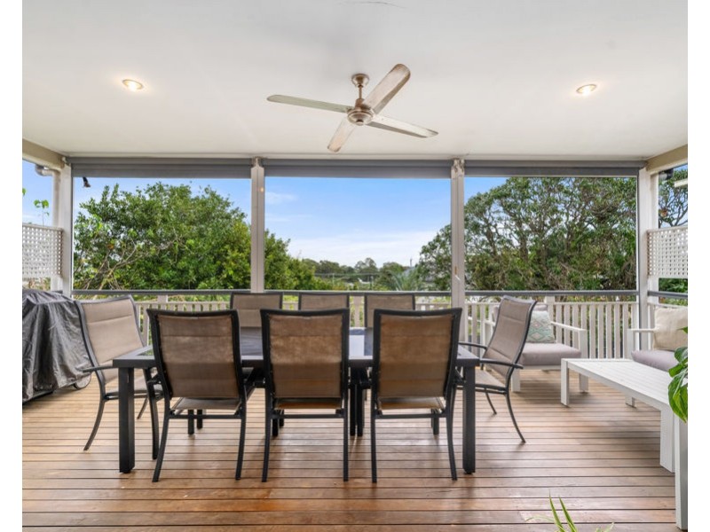 128 Shrapnel Rd, Cannon Hill QLD 4170