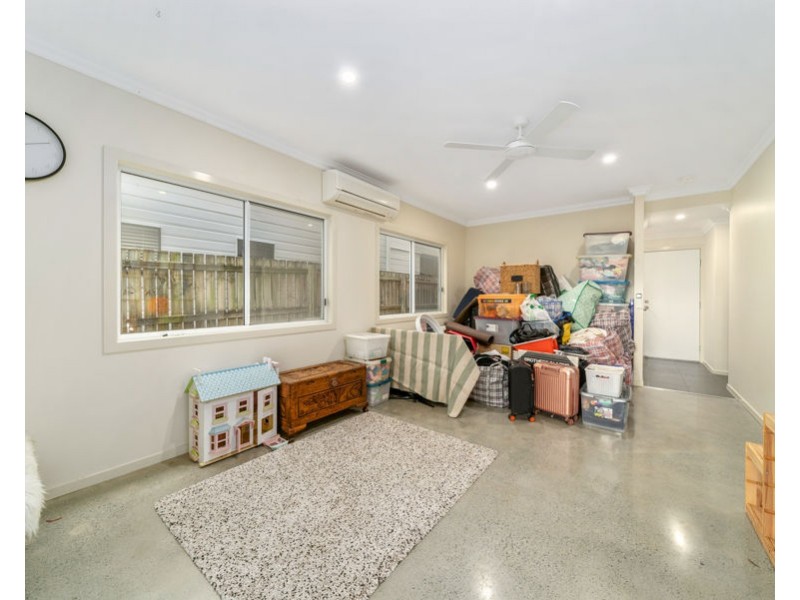128 Shrapnel Rd, Cannon Hill QLD 4170