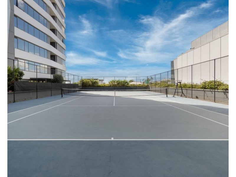 10403 / 300 Old Cleveland Rd, Coorparoo QLD 4151