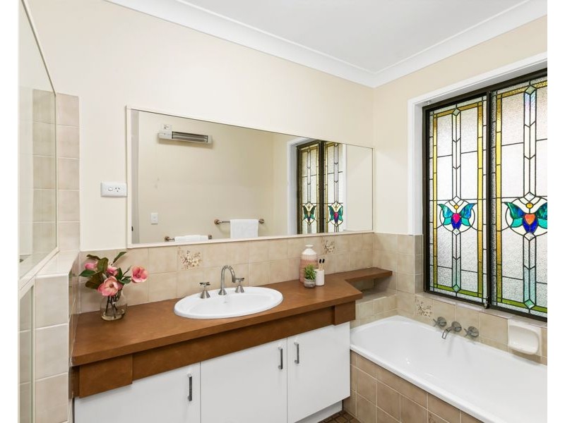 16 Bourrelet Street, Tarragindi QLD 4121