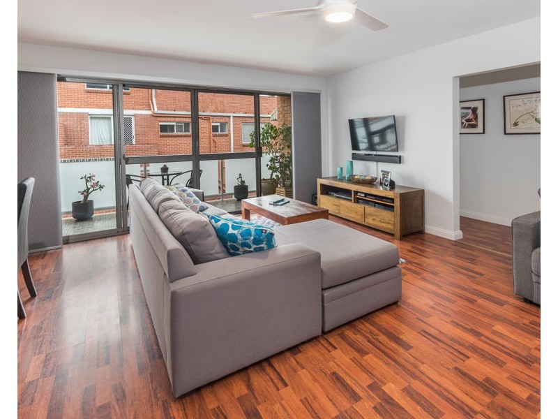 4/45 Kirkland Avenue, Coorparoo QLD 4151