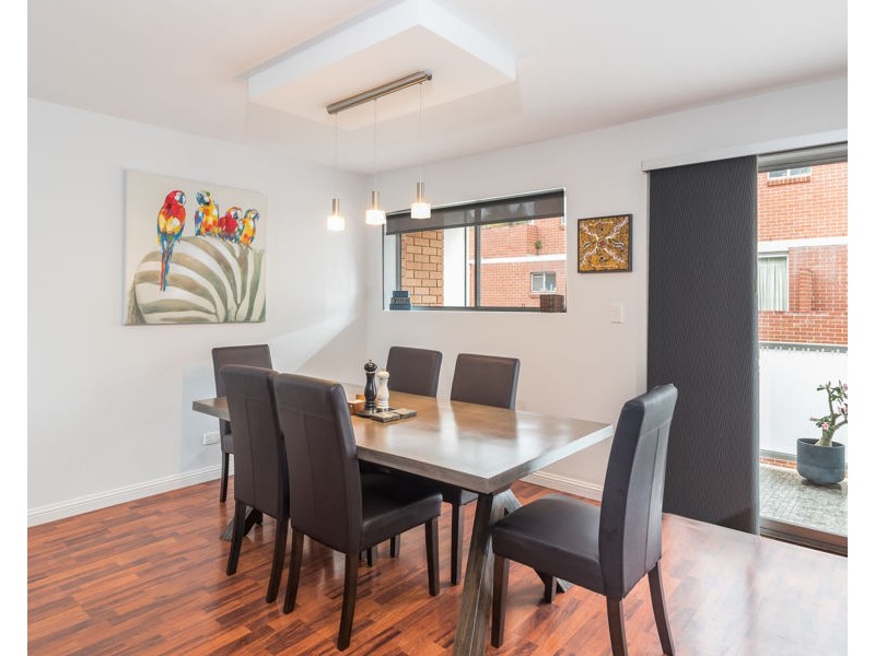 4/45 Kirkland Avenue, Coorparoo QLD 4151