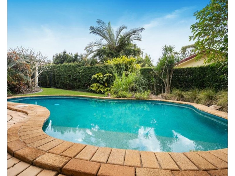 18 Homewood Pl, Carindale QLD 4152